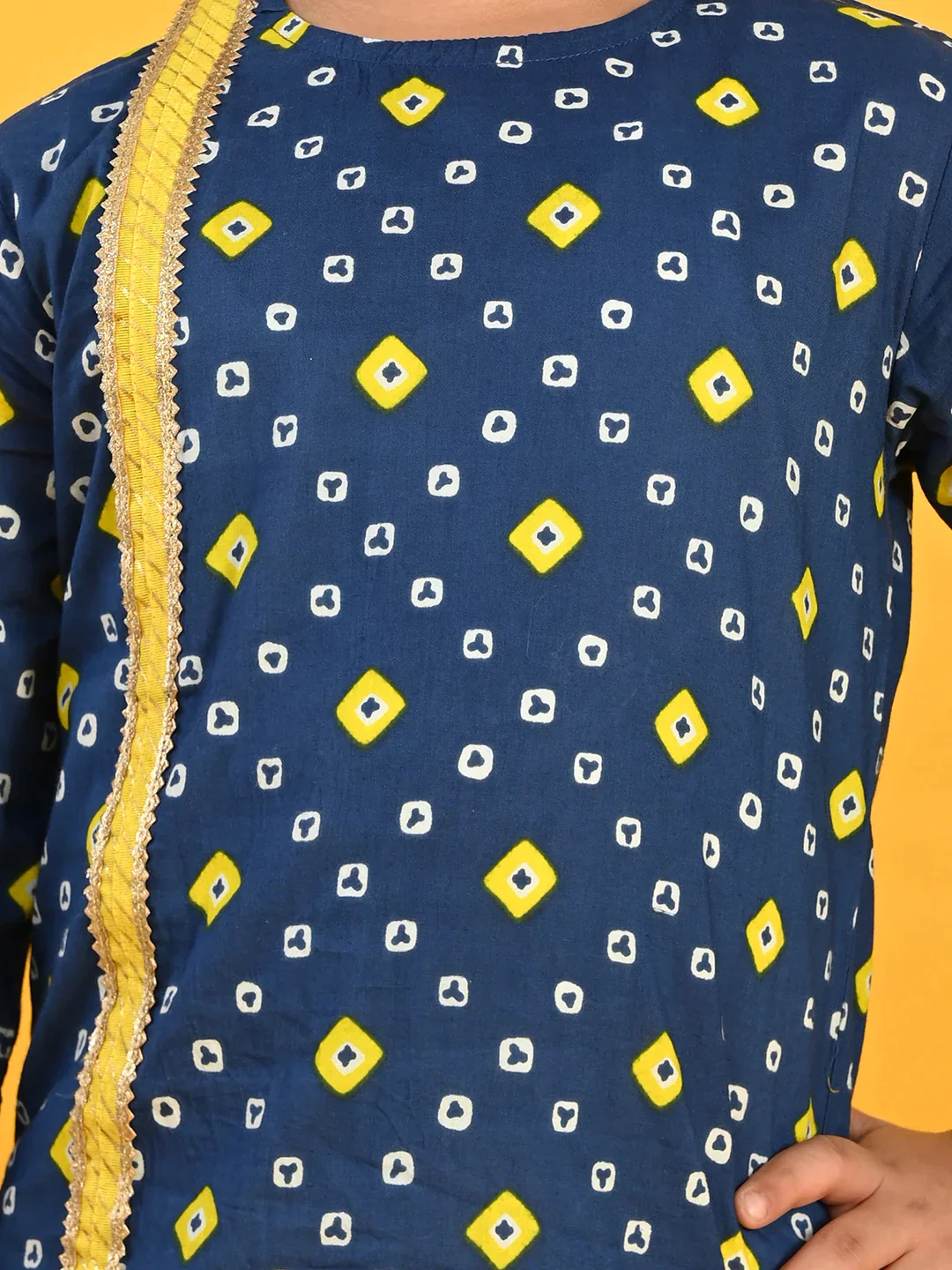 Boy - Blue Bandhani Print Cotton Kurta With Yellow Dhoti
