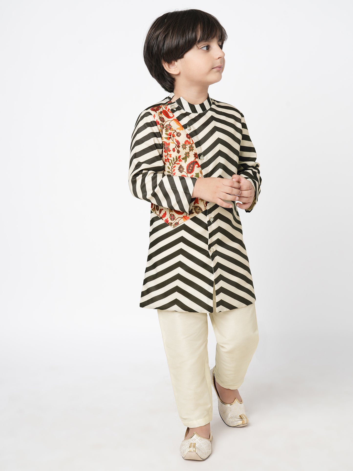 Boy - Kurta & Bottom - Black Chromatic Print