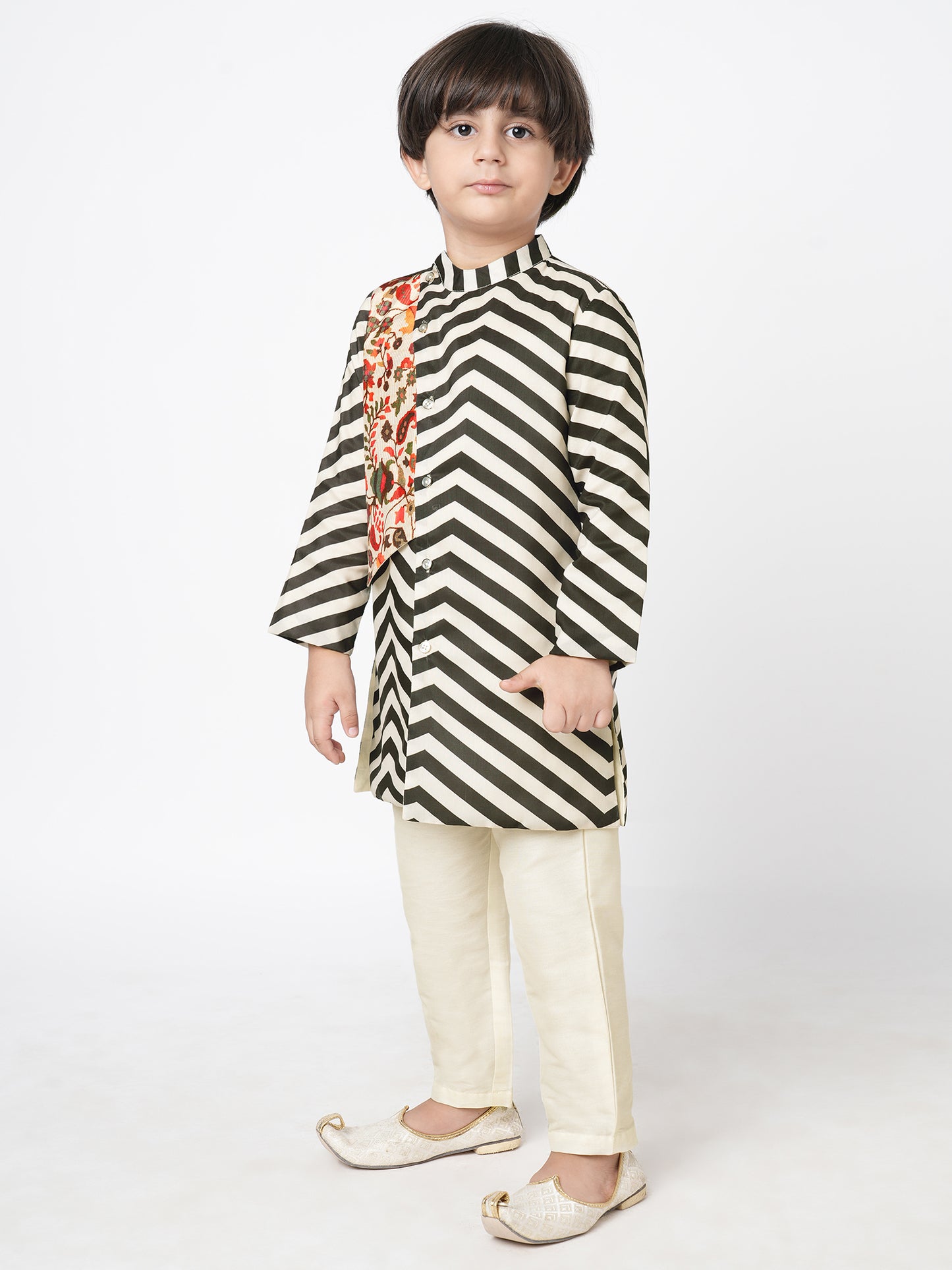 Boy - Kurta & Bottom - Black Chromatic Print