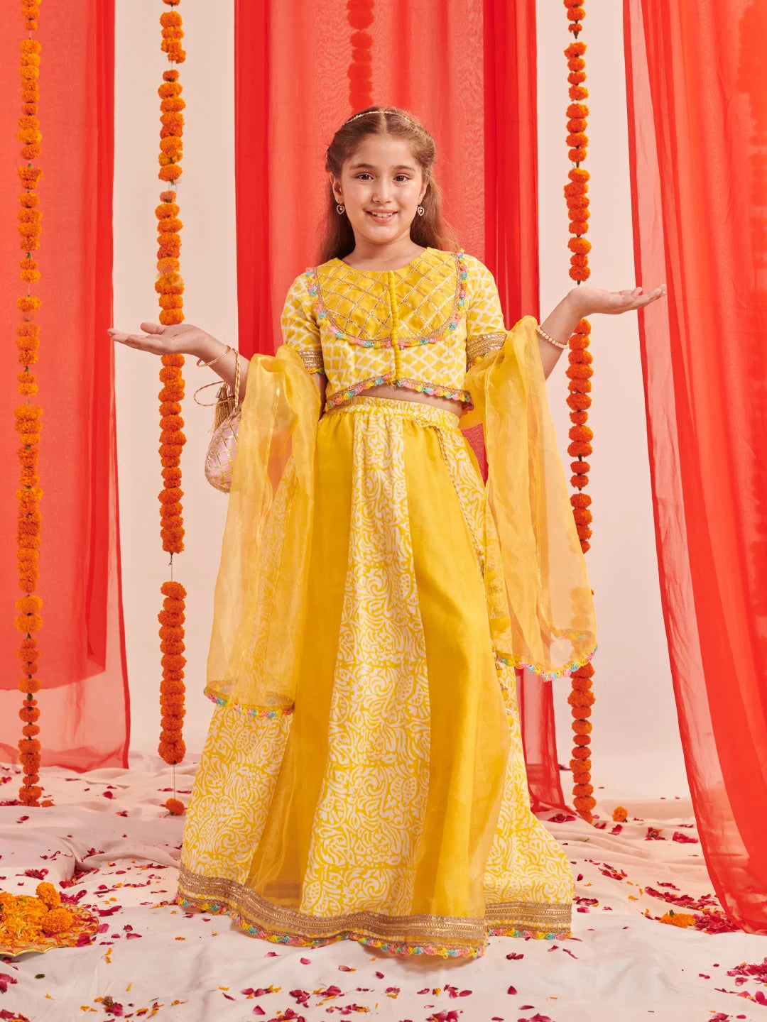 Girls Yellow Printed Cotton Lehenga & Choli With Dupatta