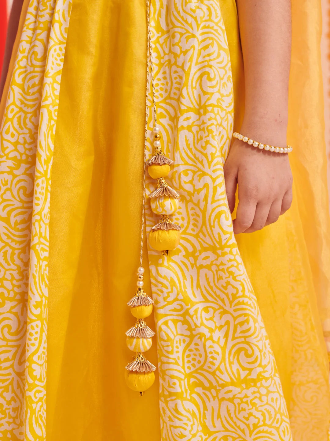 Girls Yellow Printed Cotton Lehenga & Choli With Dupatta