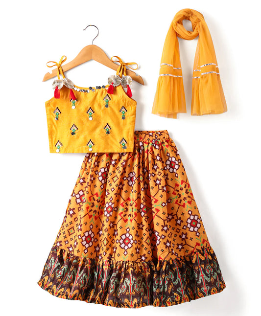 Girls Yellow embroidered Chanderi Silk Lehanga Choli & Dupatta
